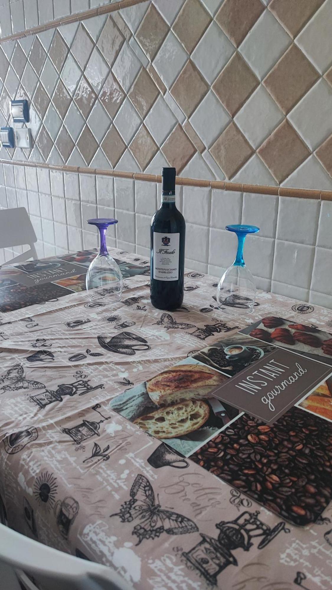 Love Home Apartament Near The Airport Fiumicino Bagian luar foto